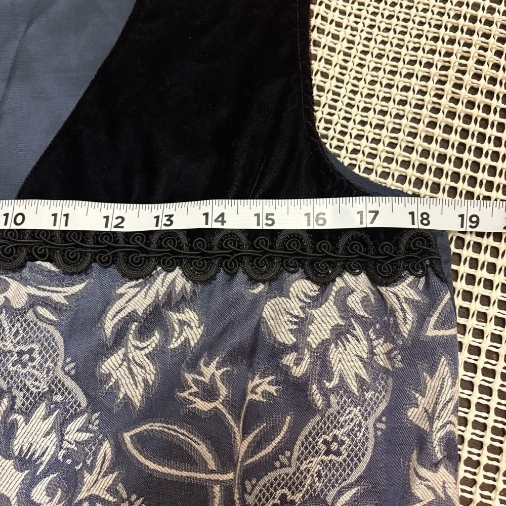 Judy Knapp Vintage vest in various shades of blue by with a printed design SizeS